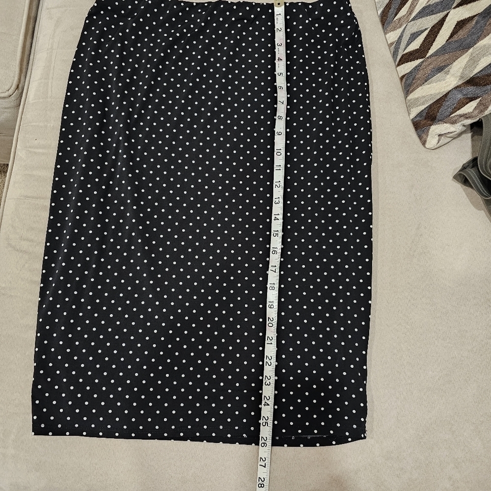 PREMISE STUDIO Women's Midi Skirt - Picture 4 of 5